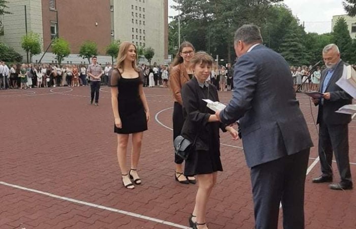 206009698_2008701442614605_184416936051544401_n