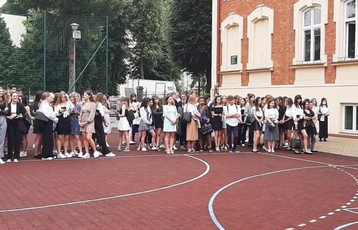 206205055_2008701035947979_1056504795450421550_n